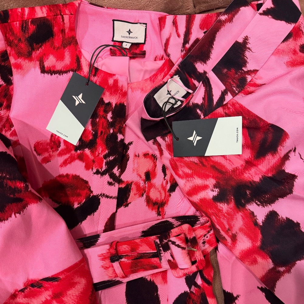 Tuckernuck Top & Pants - Cerise Blossom Long Sleeve Rhoda Tunic Top and Pants - Picture 4 of 4